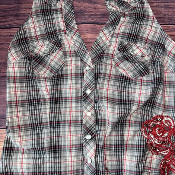 GUESS Plaid Halter Top with Red Rose Embroidered Detail - Size Medium - Picture 3 of 9